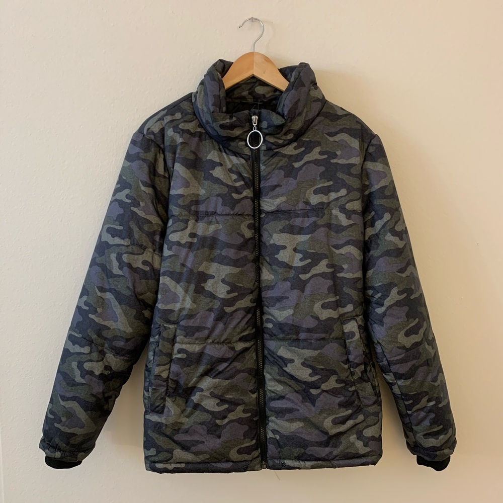 CAMO PUFFER ZIP JACKET